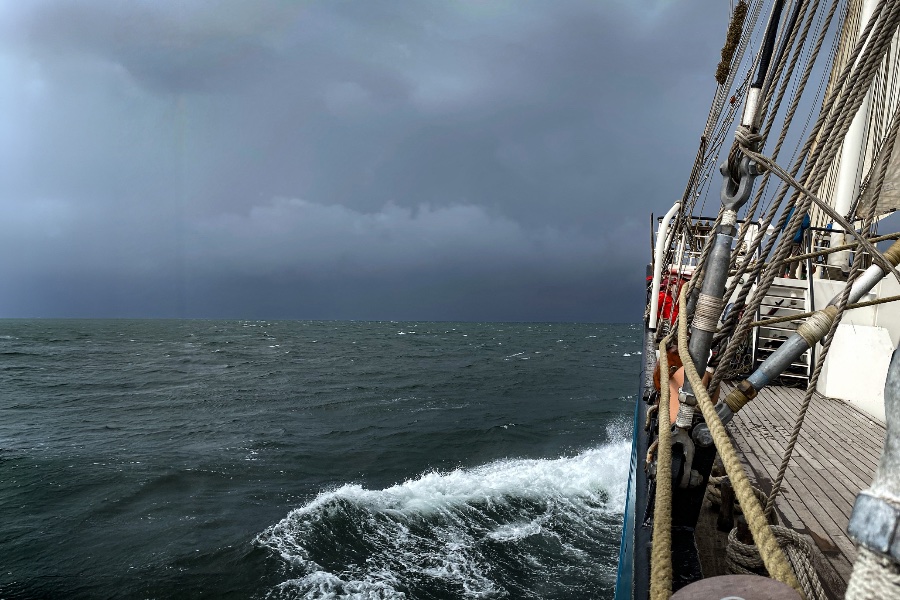 Dem Sturm entgegen